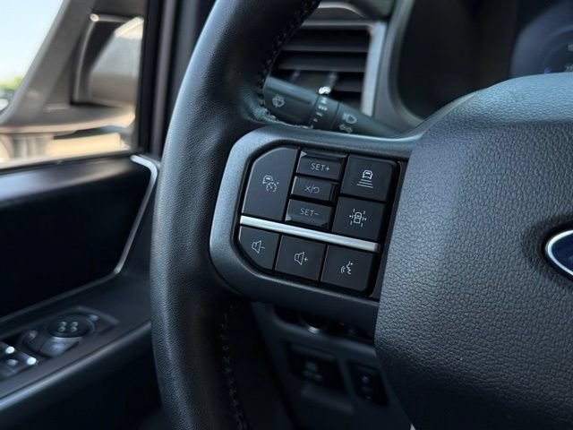 Used 2024 Ford F150 Lightning Flash AWD/4WD image 10