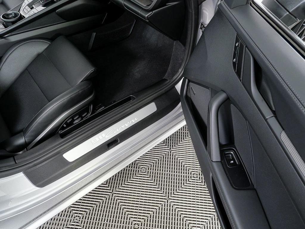 New 2026 Porsche 911 Carrera image 24