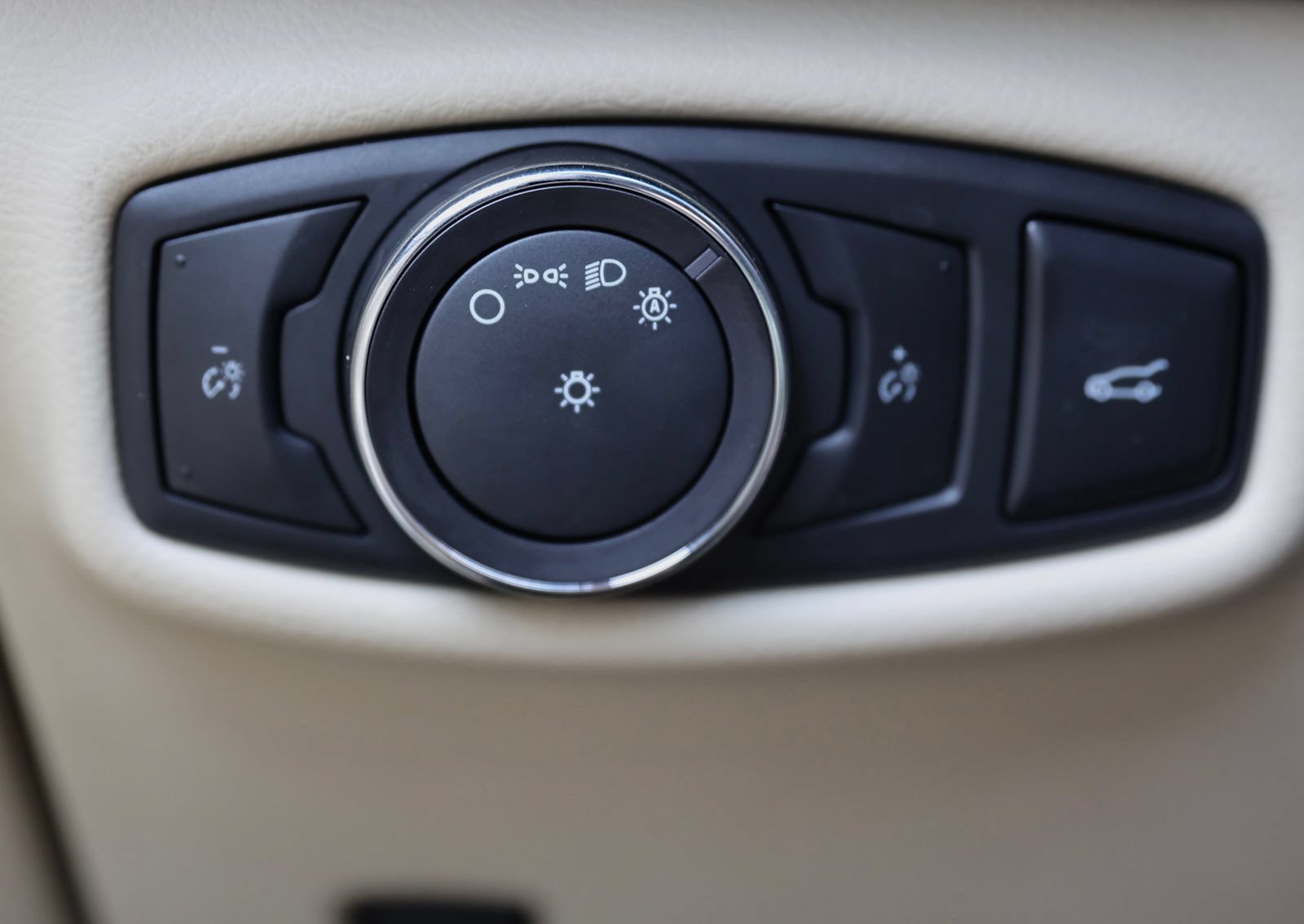 Used 2014 Lincoln MKZ AWD w/ Equipment Group 102A Reserve image 30