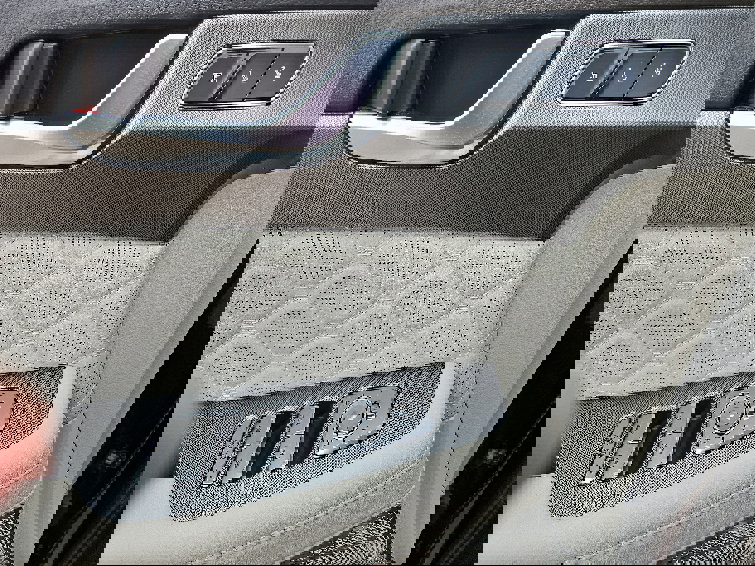 Used 2020 Hyundai Palisade Limited image 8