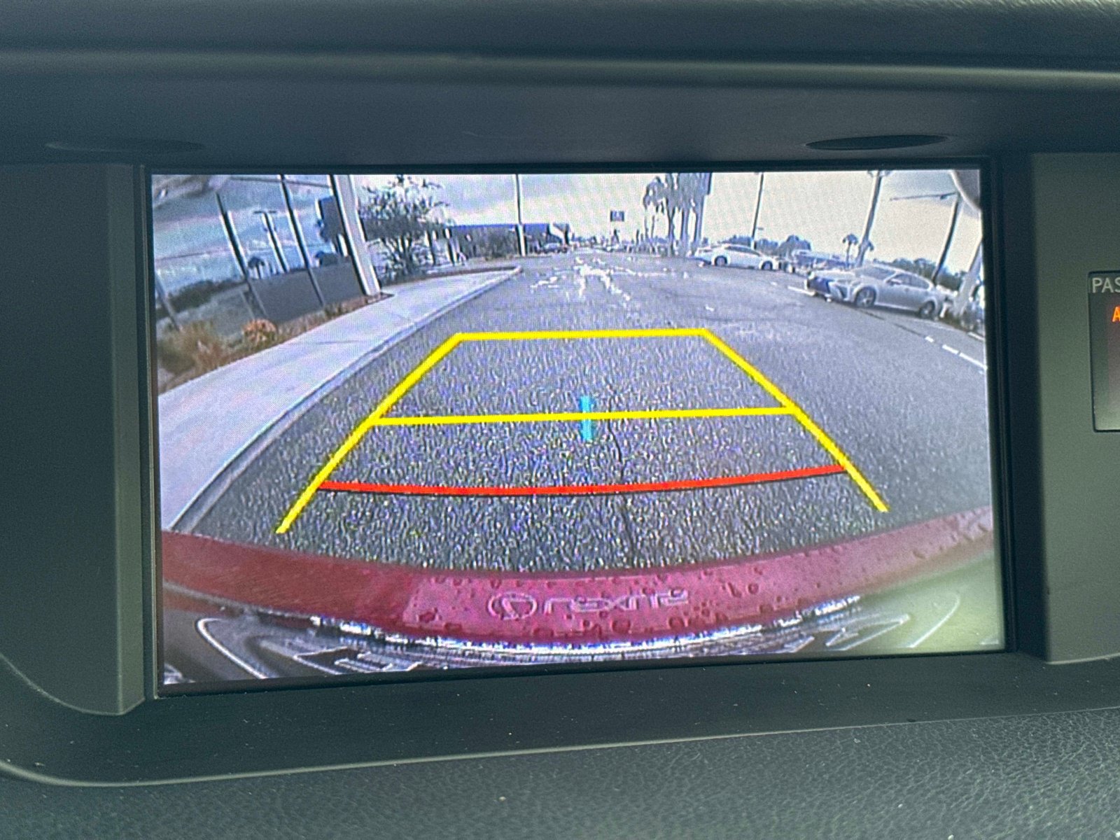 Used 2015 Lexus ES 350 w/ Luxury Package FWD image 23