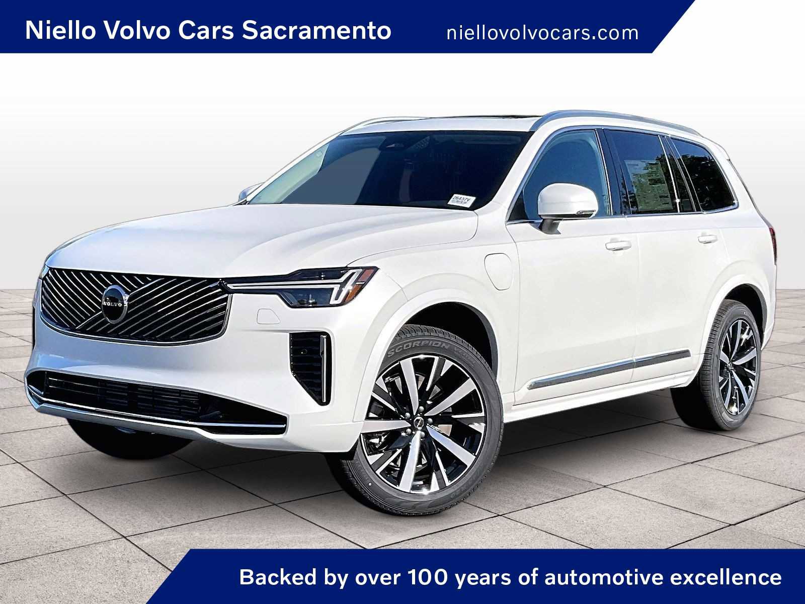 New 2026 Volvo XC90 T8 Core
