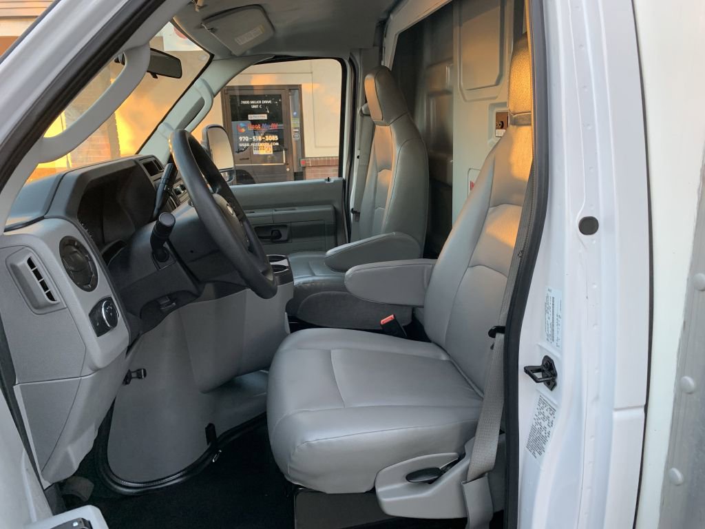 Used 2023 Ford E-450 and Econoline 450 Super Duty w/ Power Windows & Locks Group image 11