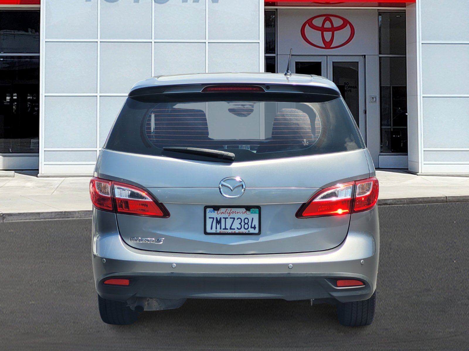 Used 2015 MAZDA MAZDA5 Touring FWD image 5