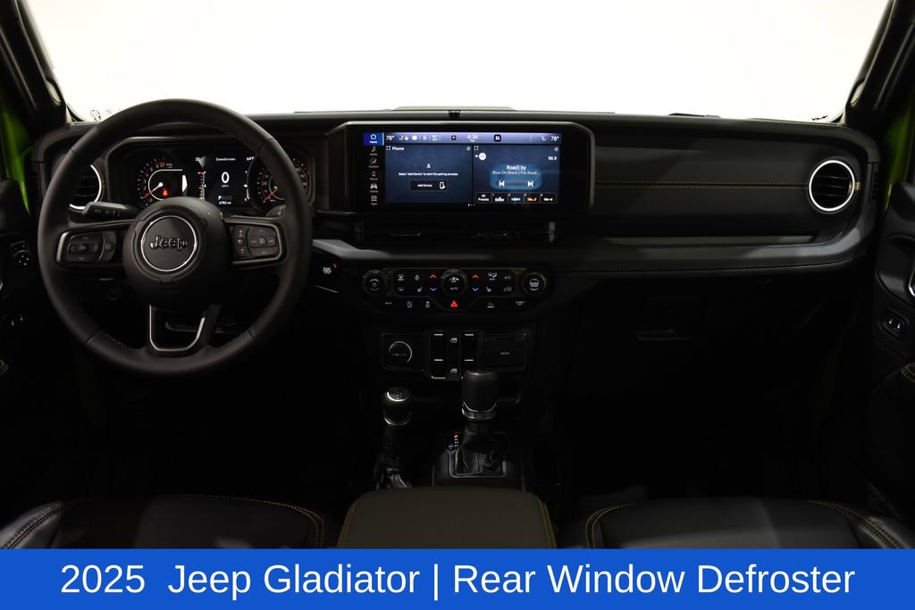 Used 2025 Jeep Gladiator Sport image 8