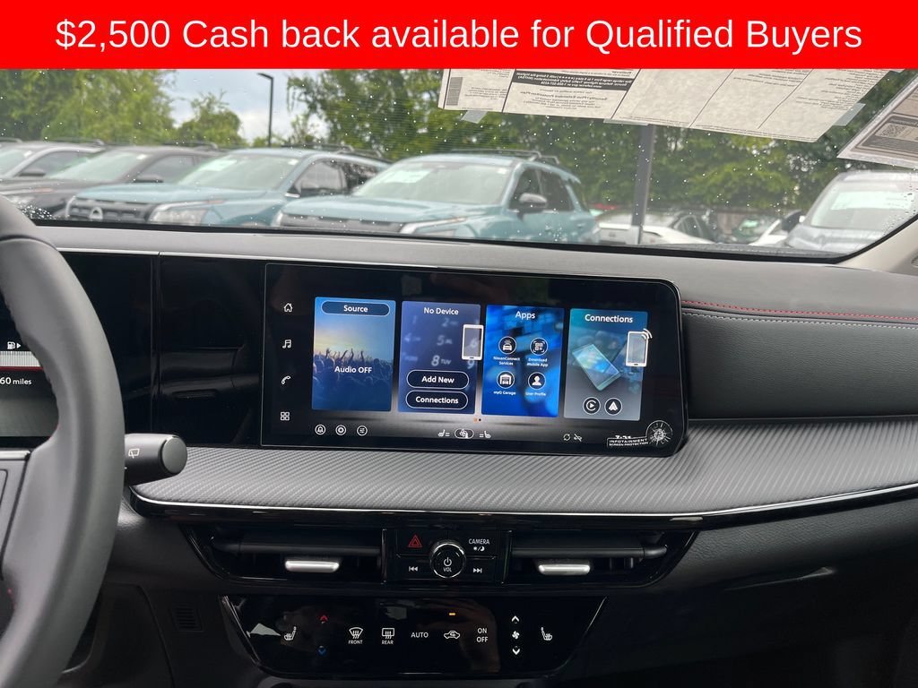 New 2026 Nissan Kicks SR w/ Cold Weather Package AWD/4WD image 18