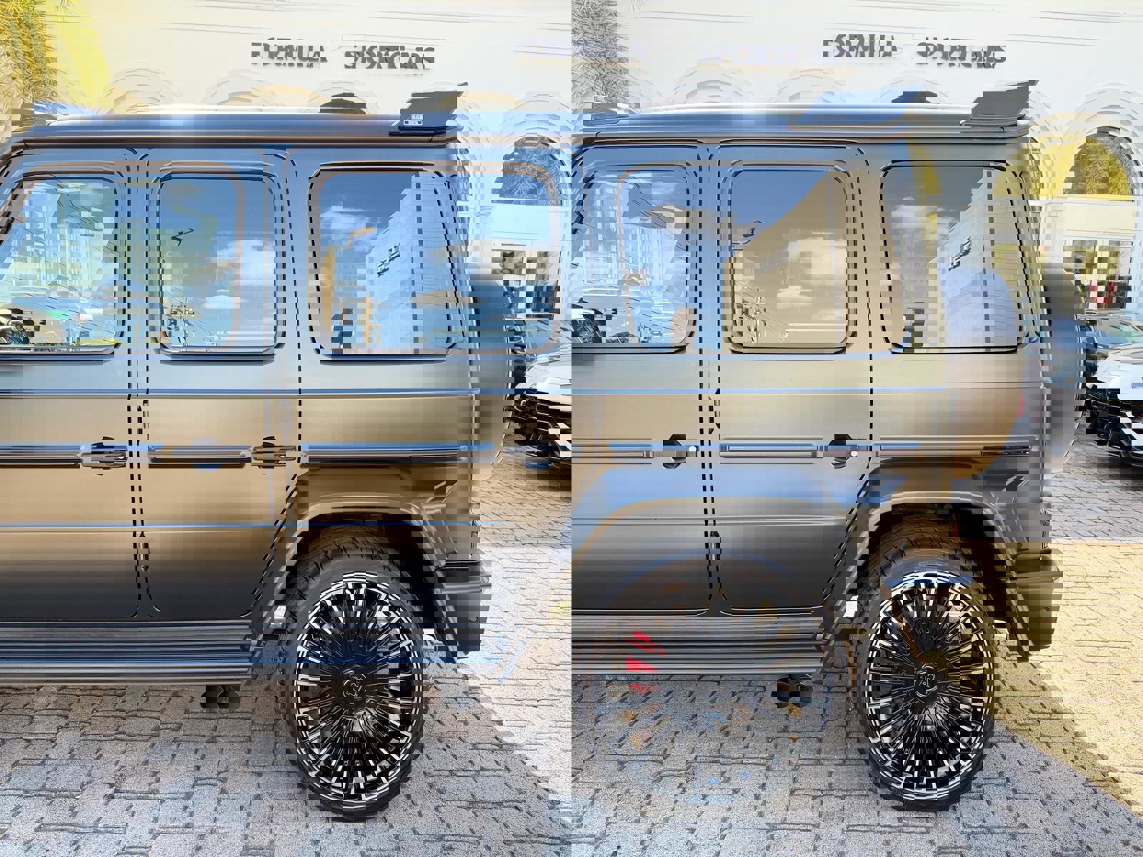 Used 2019 Mercedes-Benz G 63 AMG 4MATIC image 30