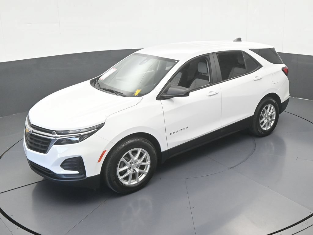 Used 2023 Chevrolet Equinox LS FWD image 42