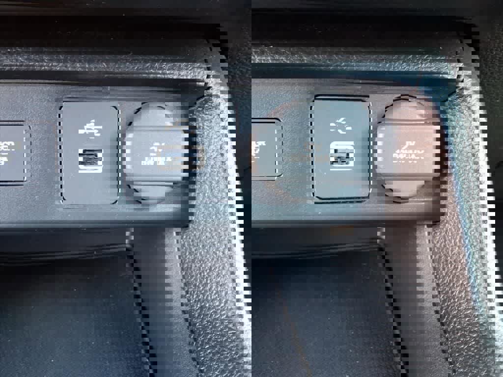 Used 2023 Honda Civic Sport image 23