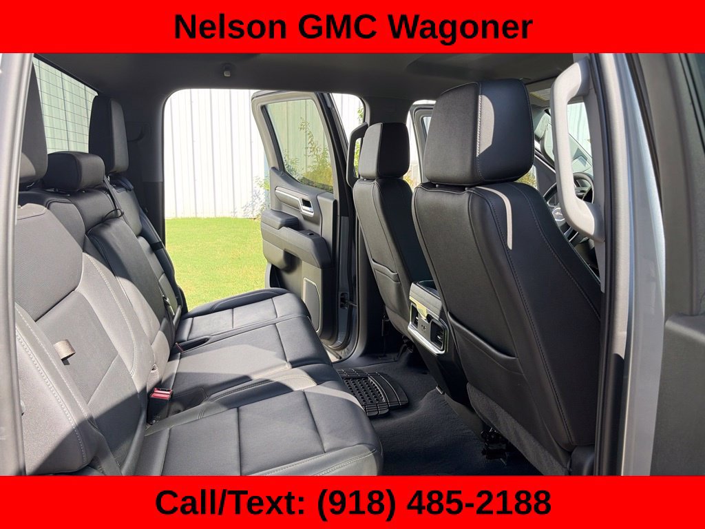 Used 2023 GMC Sierra 1500 SLT AWD/4WD image 16
