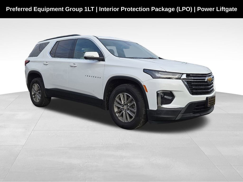 Used 2023 Chevrolet Traverse LT