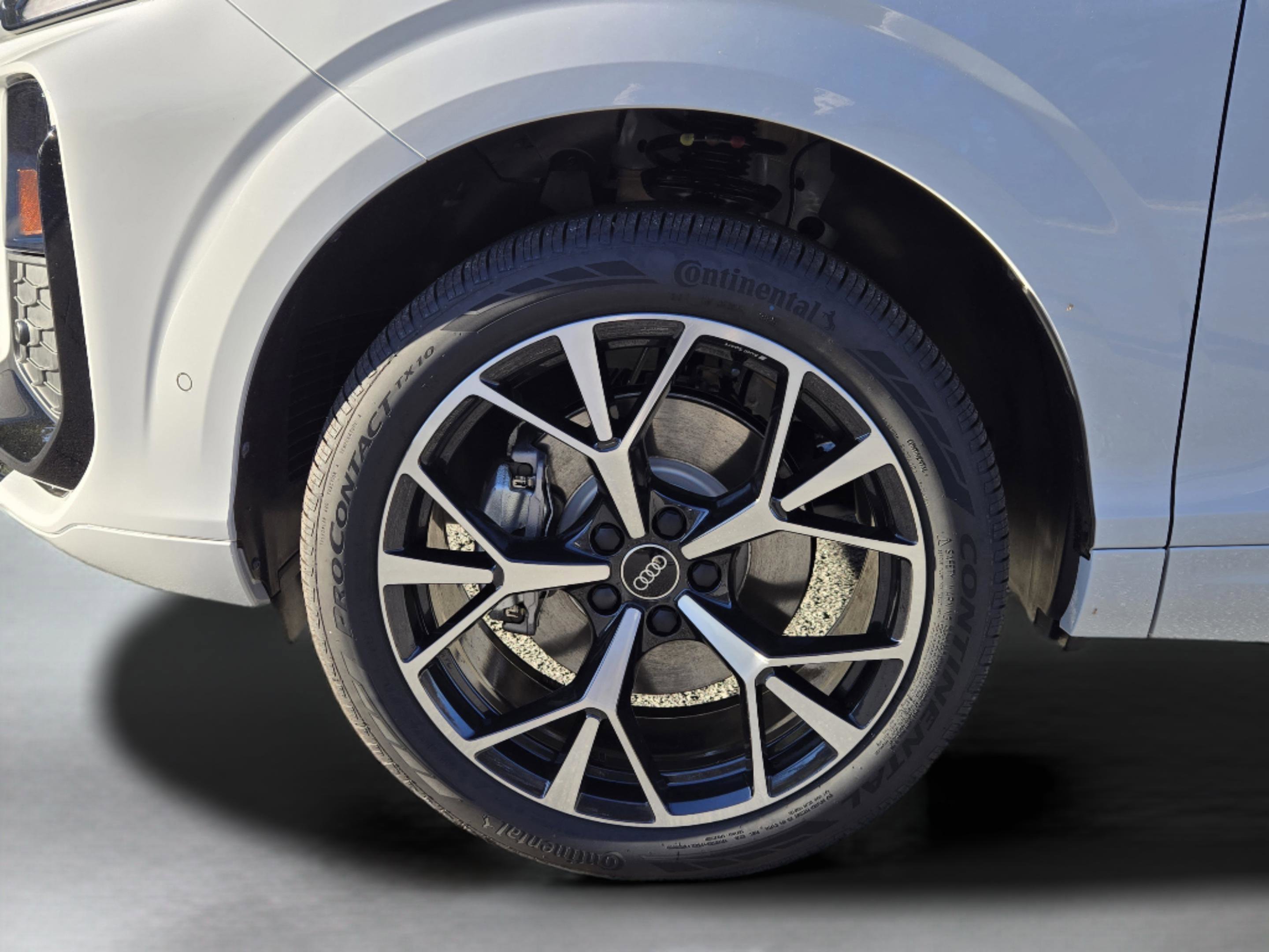 New 2026 Audi Q3 quattro 2.0T image 32