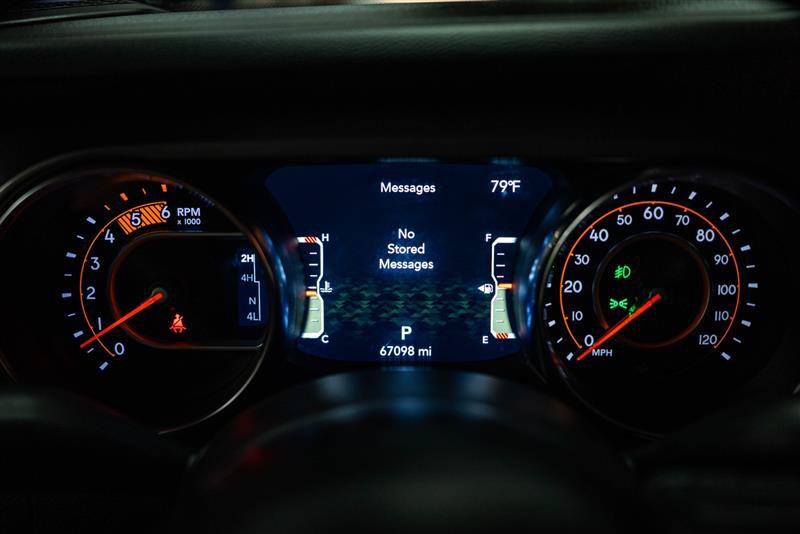 Used 2021 Jeep Gladiator Sport AWD/4WD image 15