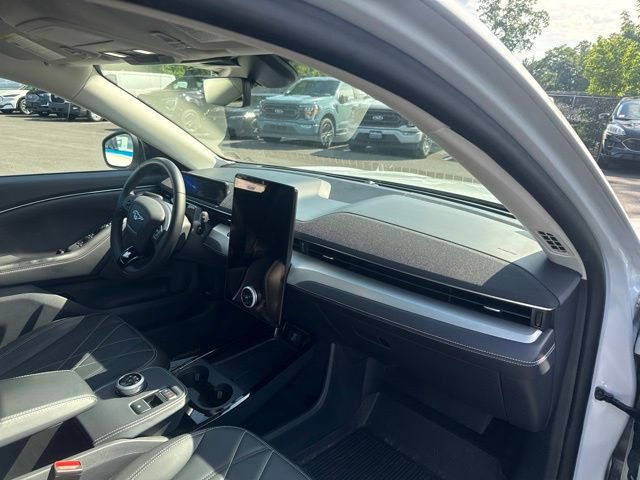 Certified 2023 Ford Mustang Mach-E Select w/ Comfort Package Lite AWD/4WD image 9