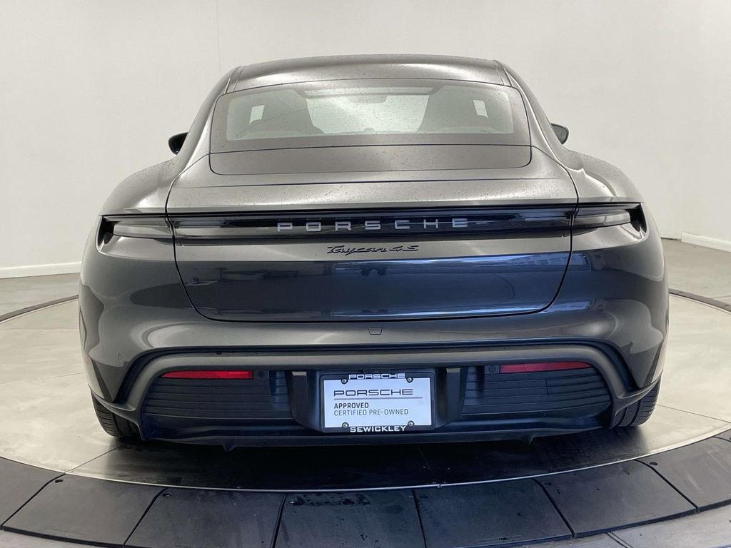 Used 2021 Porsche Taycan 4S image 6