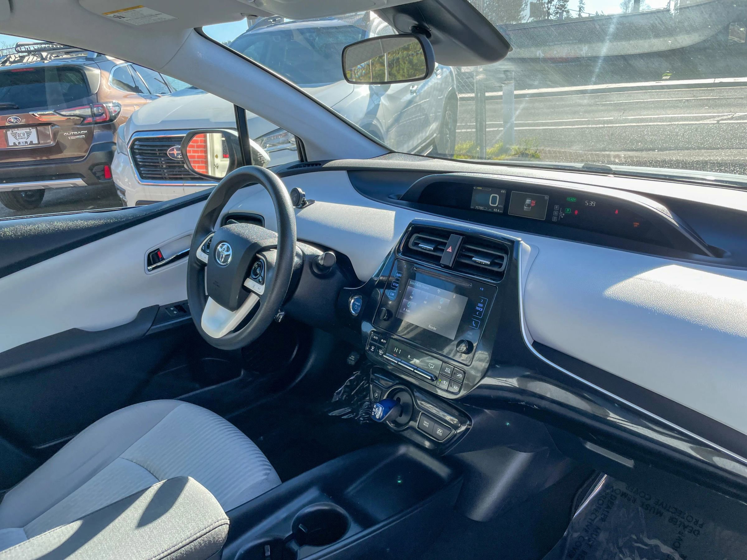 Used 2017 Toyota Prius Two w/ Carpet Mat Package image 29