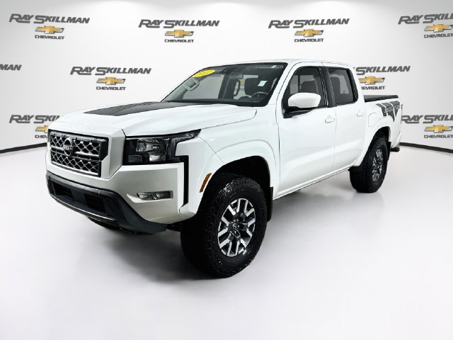Used 2022 Nissan Frontier SV AWD/4WD image 3