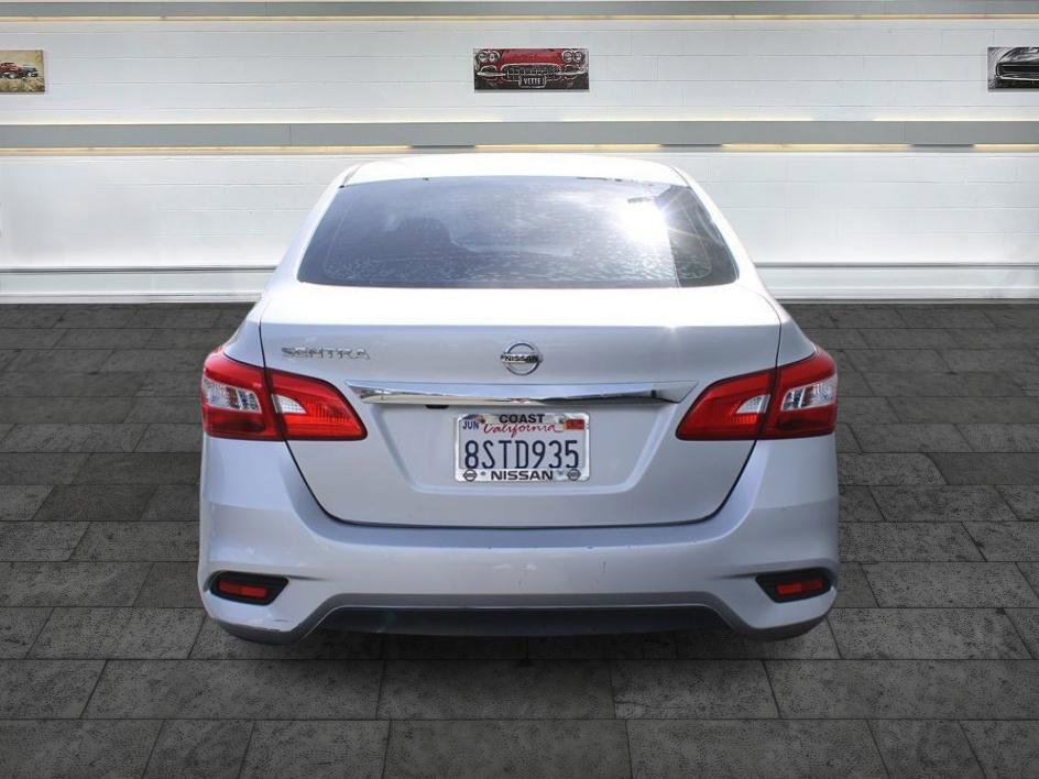 Used 2019 Nissan Sentra S image 6