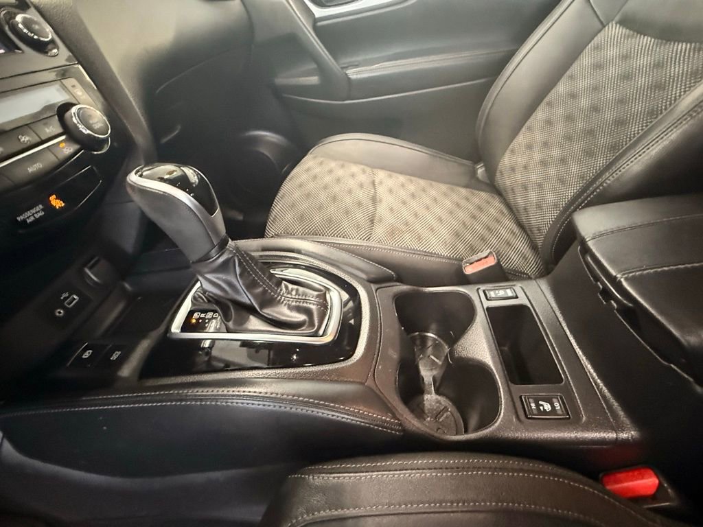 Used 2020 Nissan Rogue Sport SV w/ Technology Package image 36