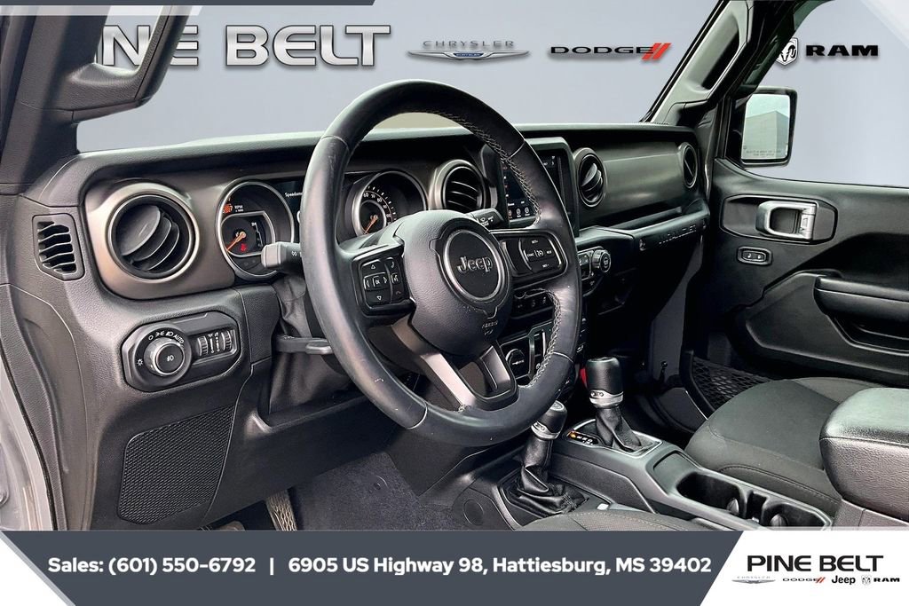Used 2021 Jeep Wrangler Sport S image 12