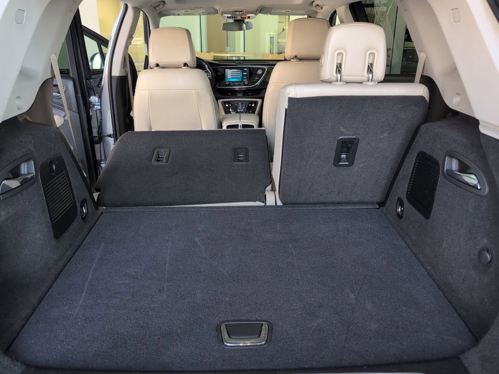 Used 2019 Buick Envision Essence image 39