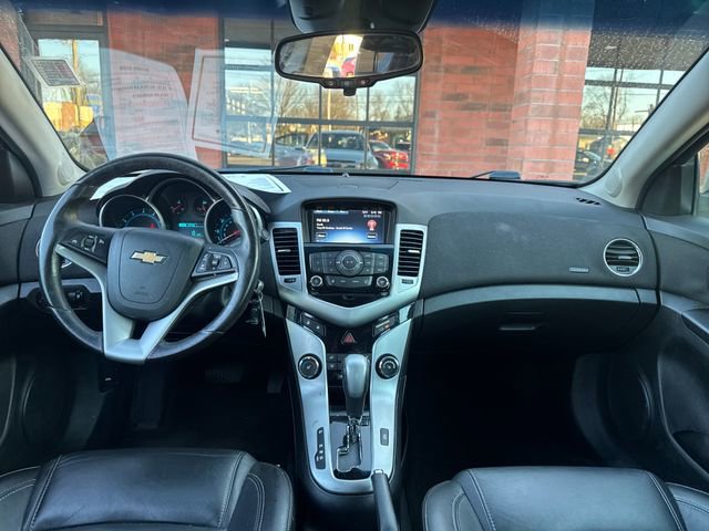 Used 2014 Chevrolet Cruze LT image 17