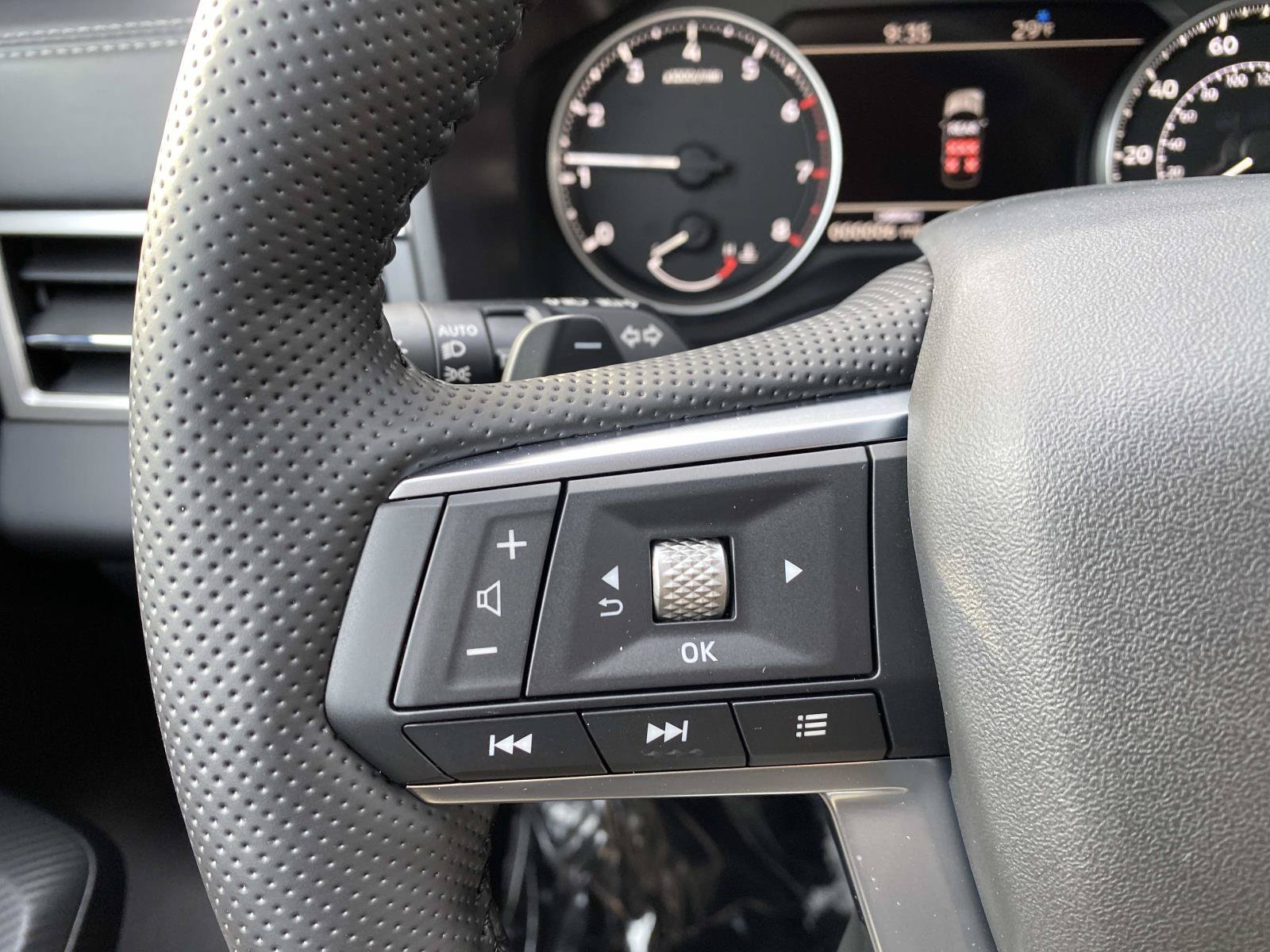 New 2026 Mitsubishi Outlander SE AWD/4WD image 17