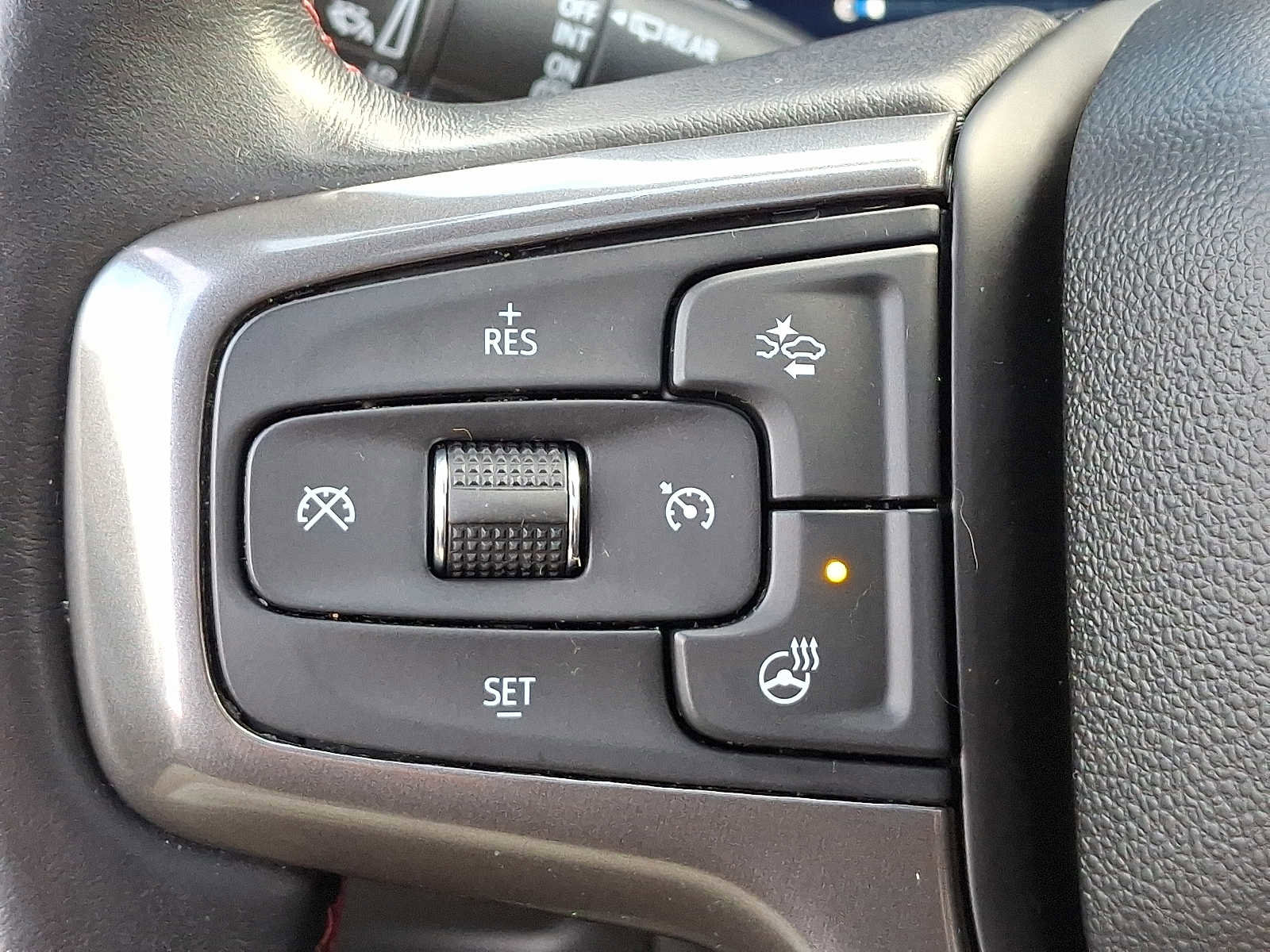 Used 2022 Chevrolet Tahoe RST w/ Luxury Package image 24