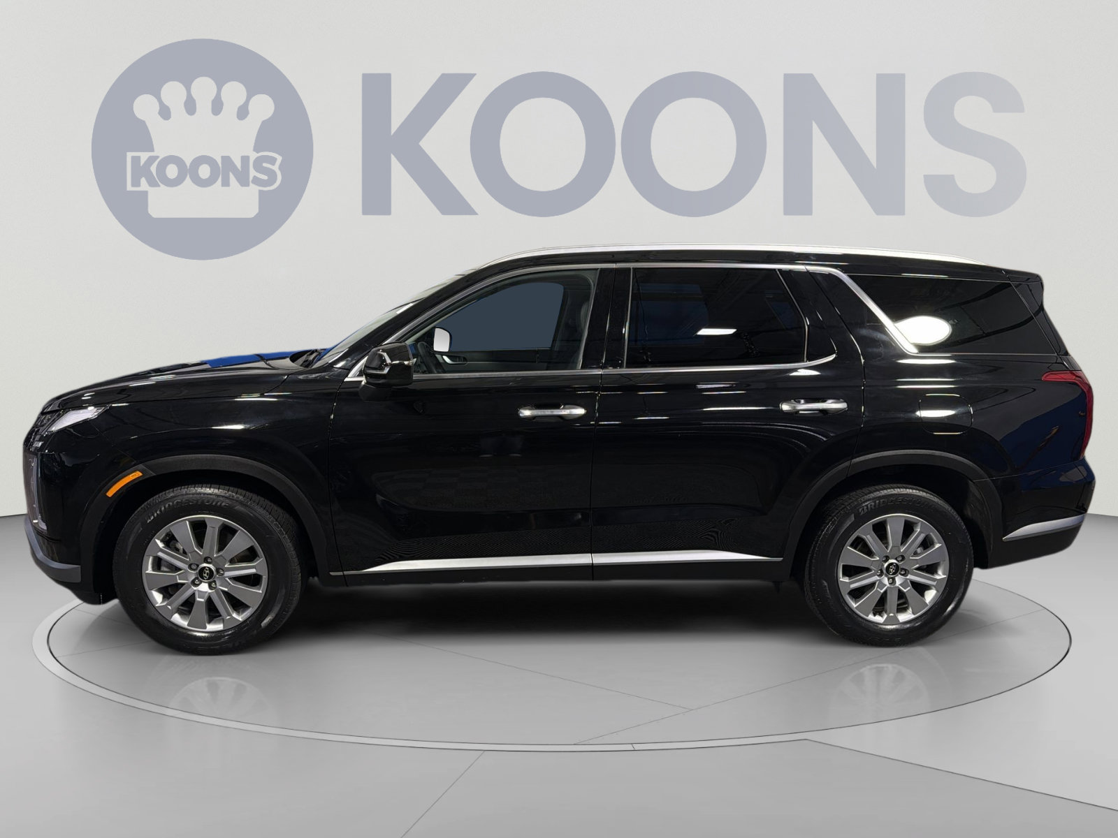 Used 2023 Hyundai Palisade SEL w/ Cargo Package AWD/4WD image 2