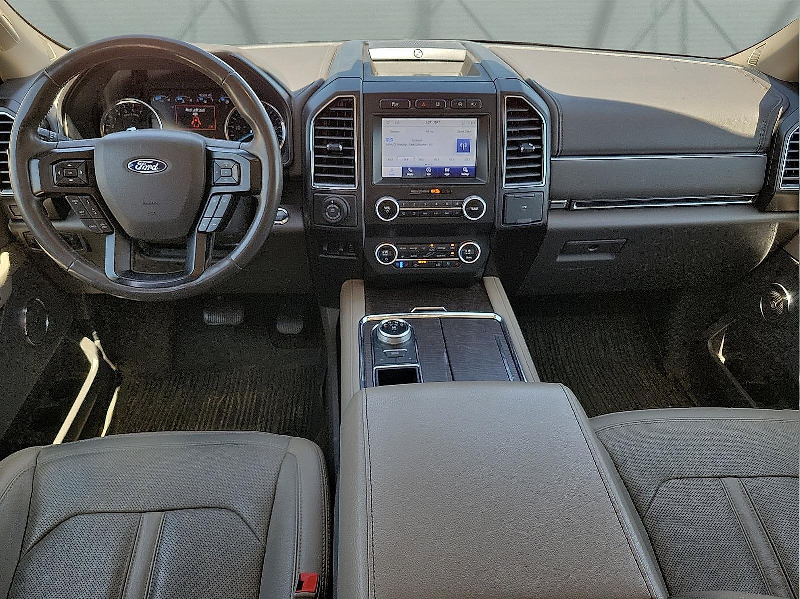 Used 2020 Ford Expedition Limited w/ Texas Edition Package RWD image 9