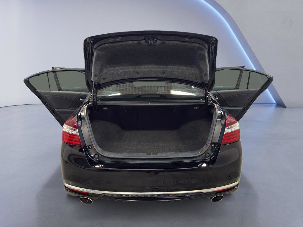 Used 2017 Honda Accord Sport Special Edition image 11