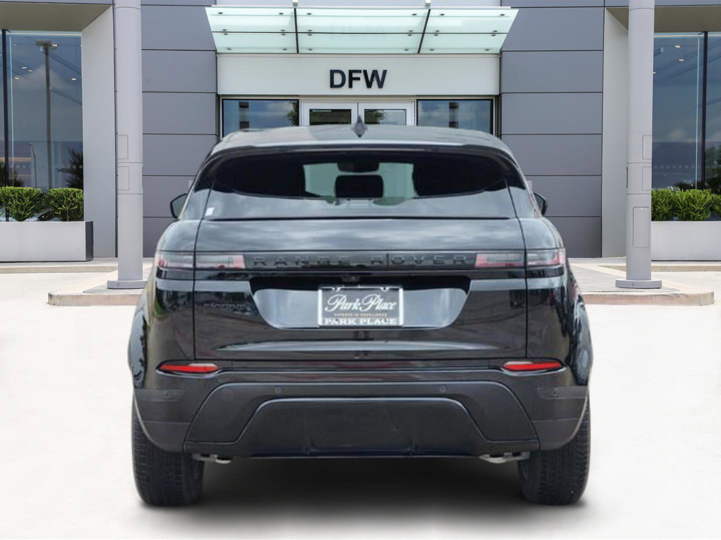 Certified 2025 Land Rover Range Rover Evoque S image 6
