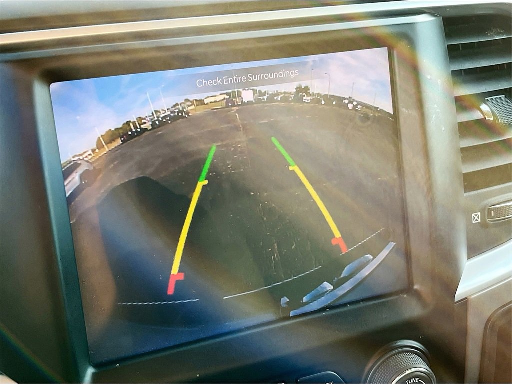 Used 2023 RAM 1500 Classic SLT w/ Electronics Group image 14