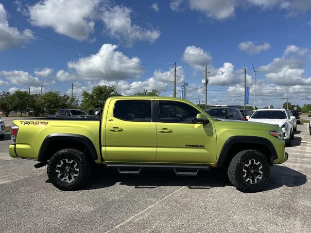 Used 2023 Toyota Tacoma TRD Off-Road w/ Technology Package AWD/4WD image 5