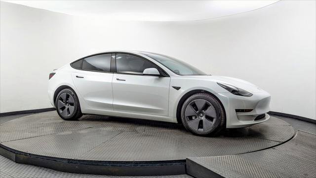 Used 2023 Tesla Model 3 Standard Range RWD image 9