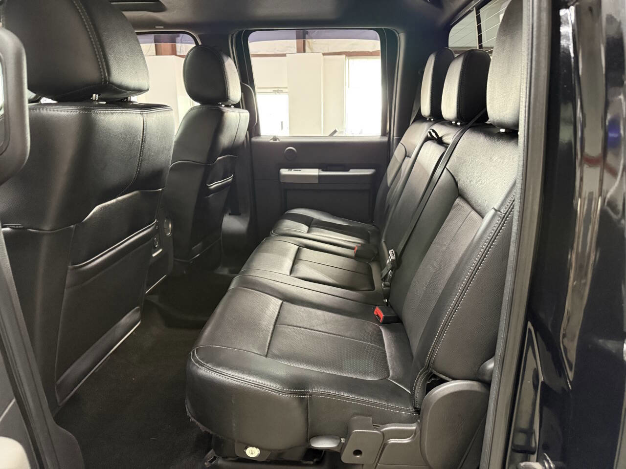 Used 2016 Ford F250 Lariat w/ Lariat Ultimate Package image 12