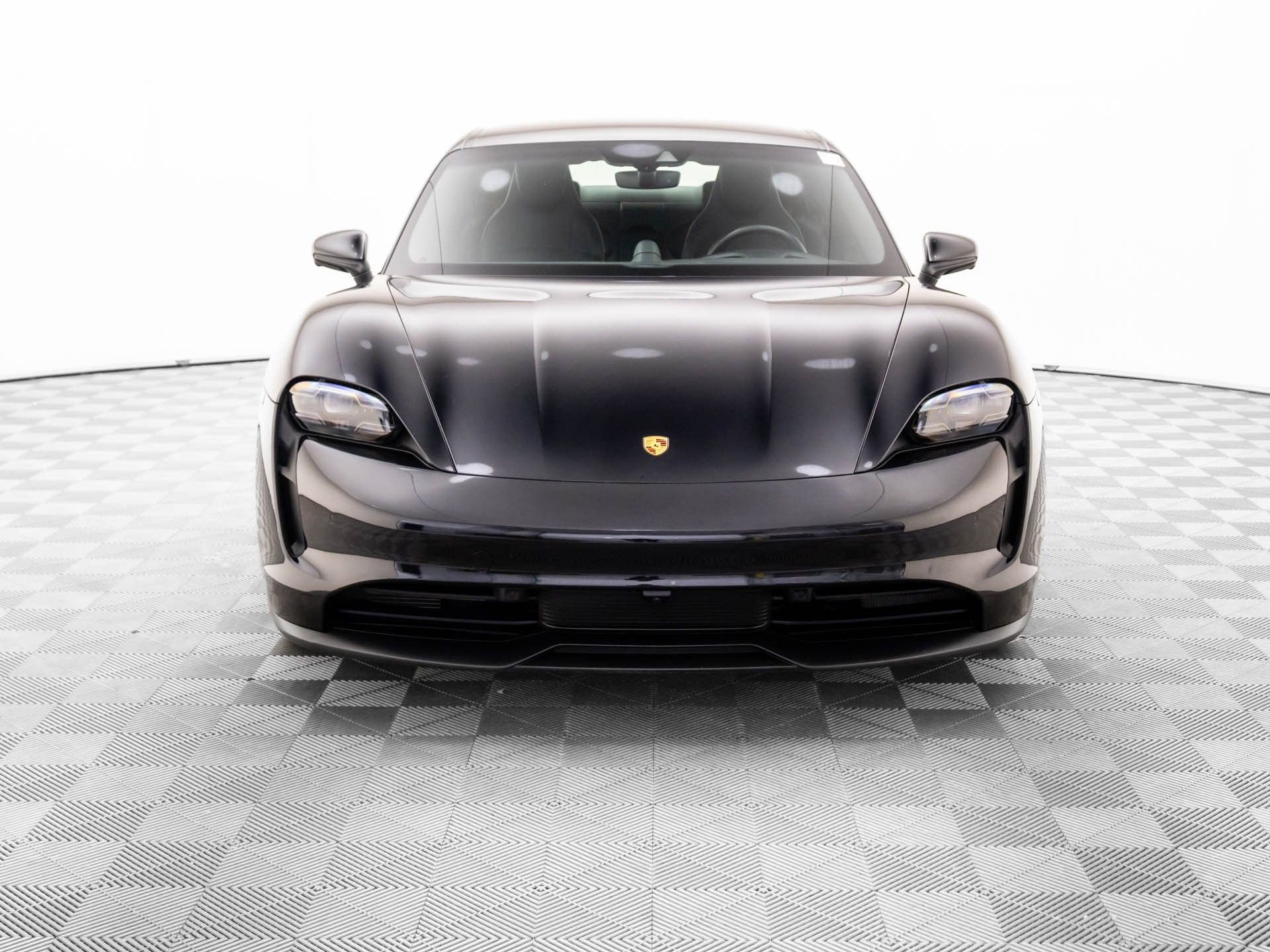 Certified 2021 Porsche Taycan 4S image 9