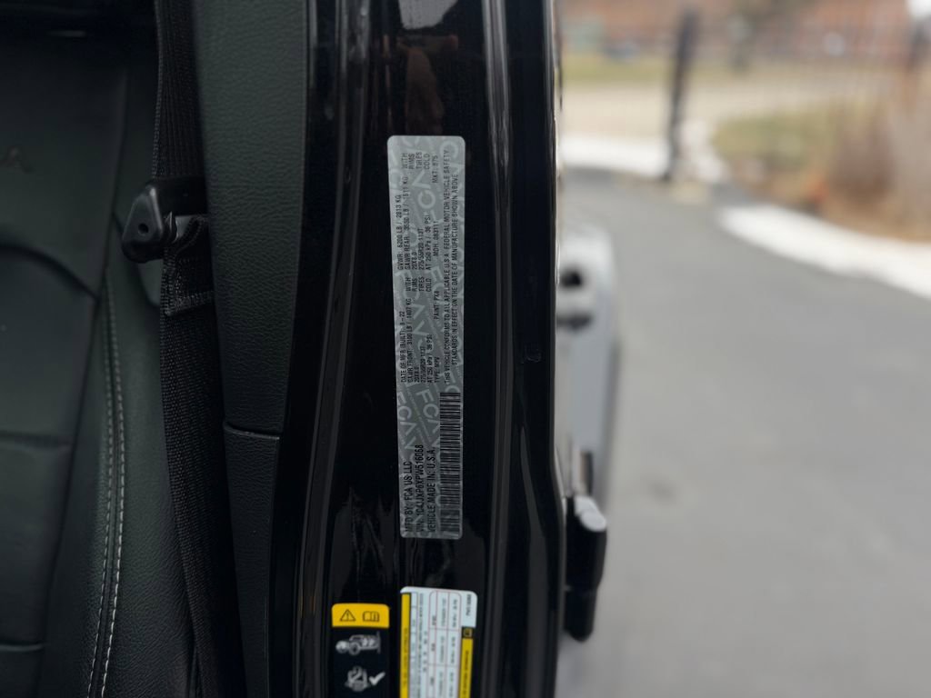 Used 2023 Jeep Wrangler Unlimited Sahara w/ Cold Weather Group image 33