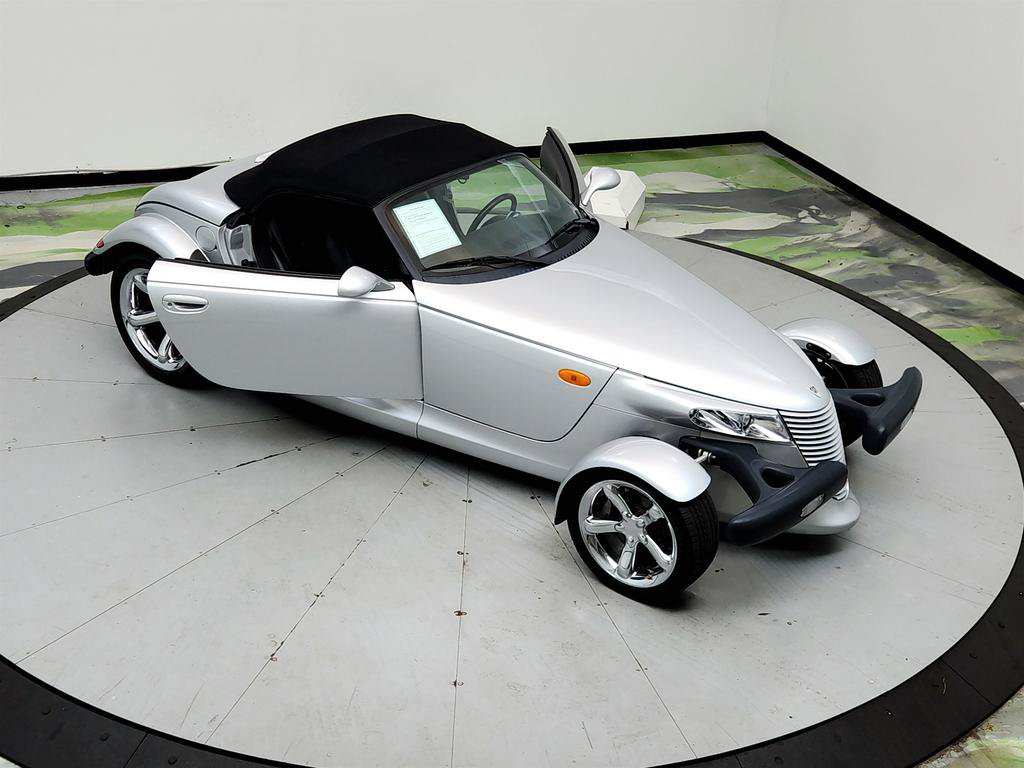 Used 2001 Chrysler Prowler RWD image 29