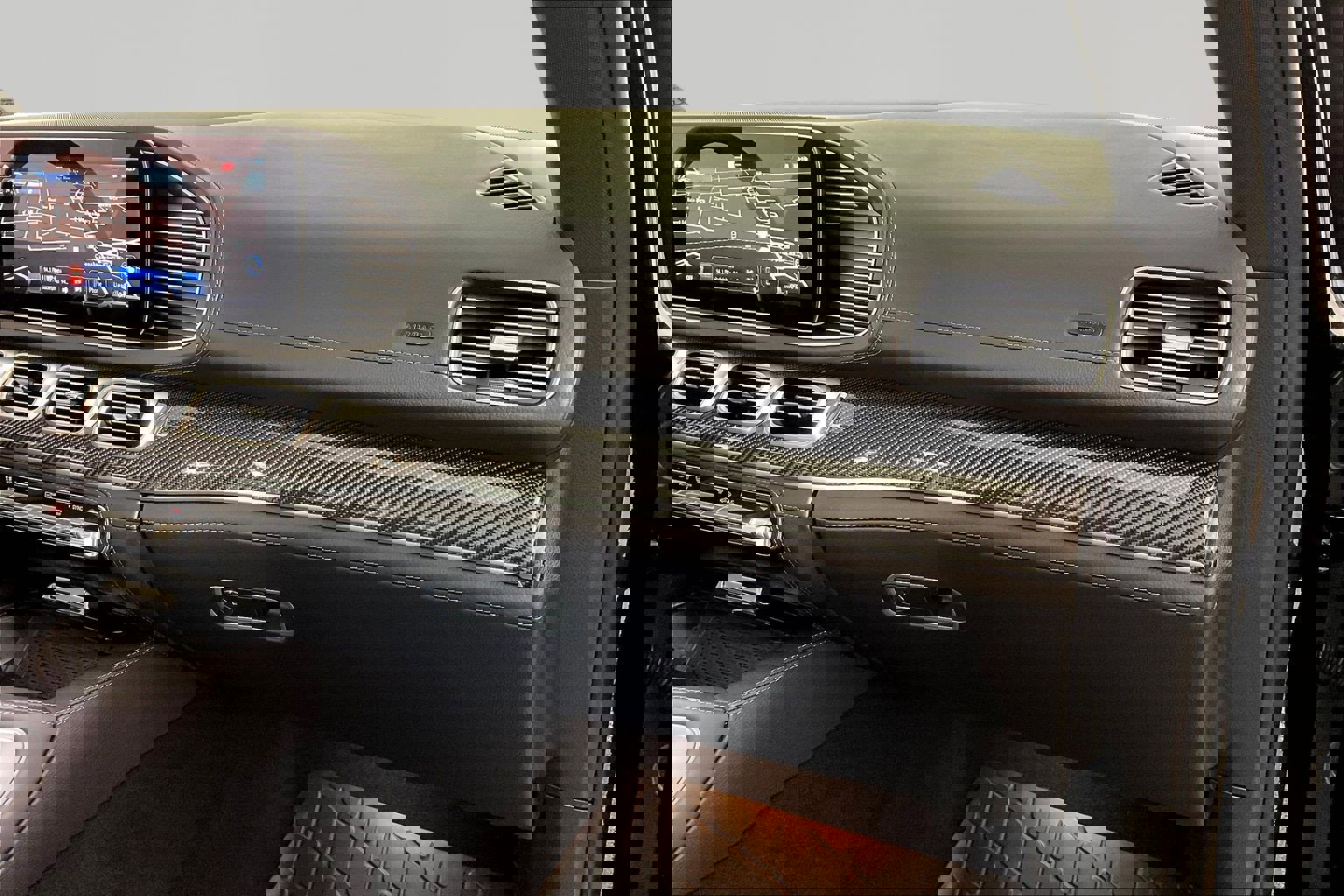 Used 2025 Mercedes-Benz GLE 53 AMG 4MATIC image 17