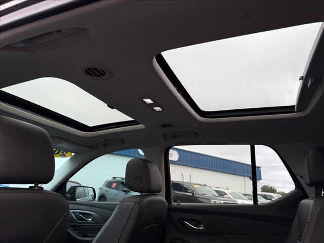 Used 2021 Chevrolet Traverse Premier w/ LPO, Floor Liner Package FWD image 17