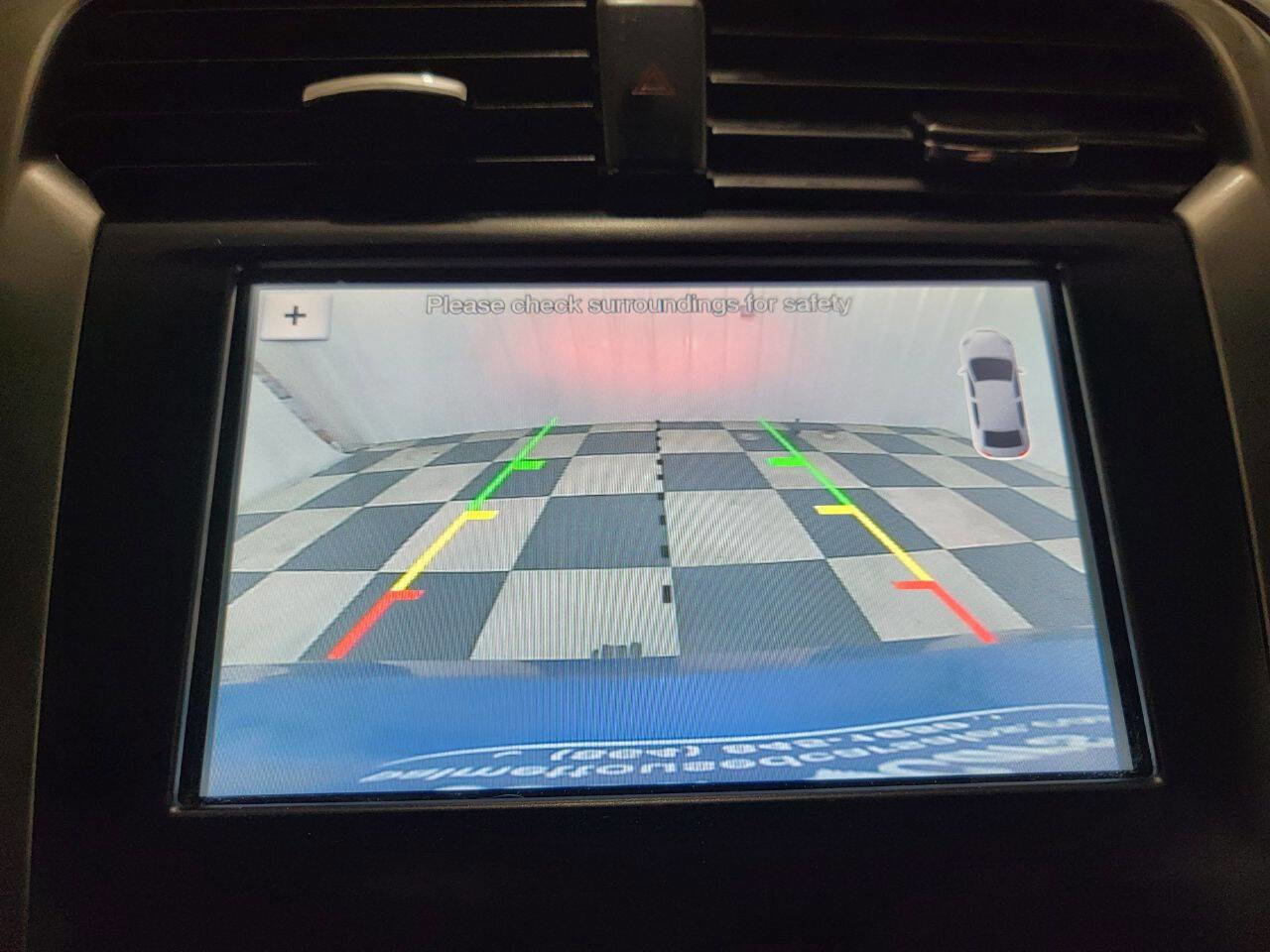 Used 2017 Ford Fusion SE w/ Fusion SE Technology Package FWD image 32