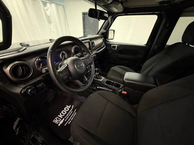Used 2021 Jeep Wrangler Sport S image 13