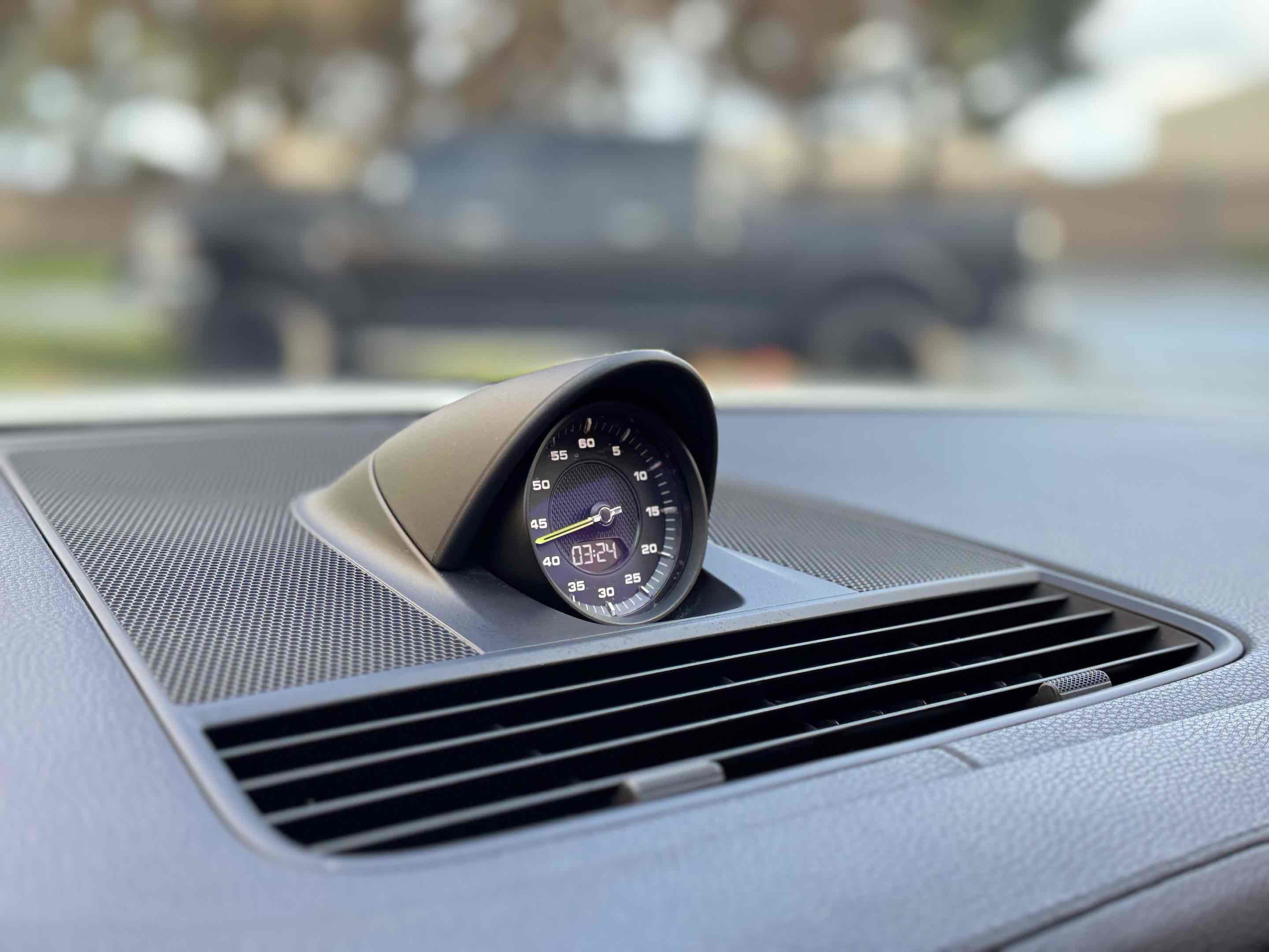 Used 2020 Porsche Panamera 4 image 10