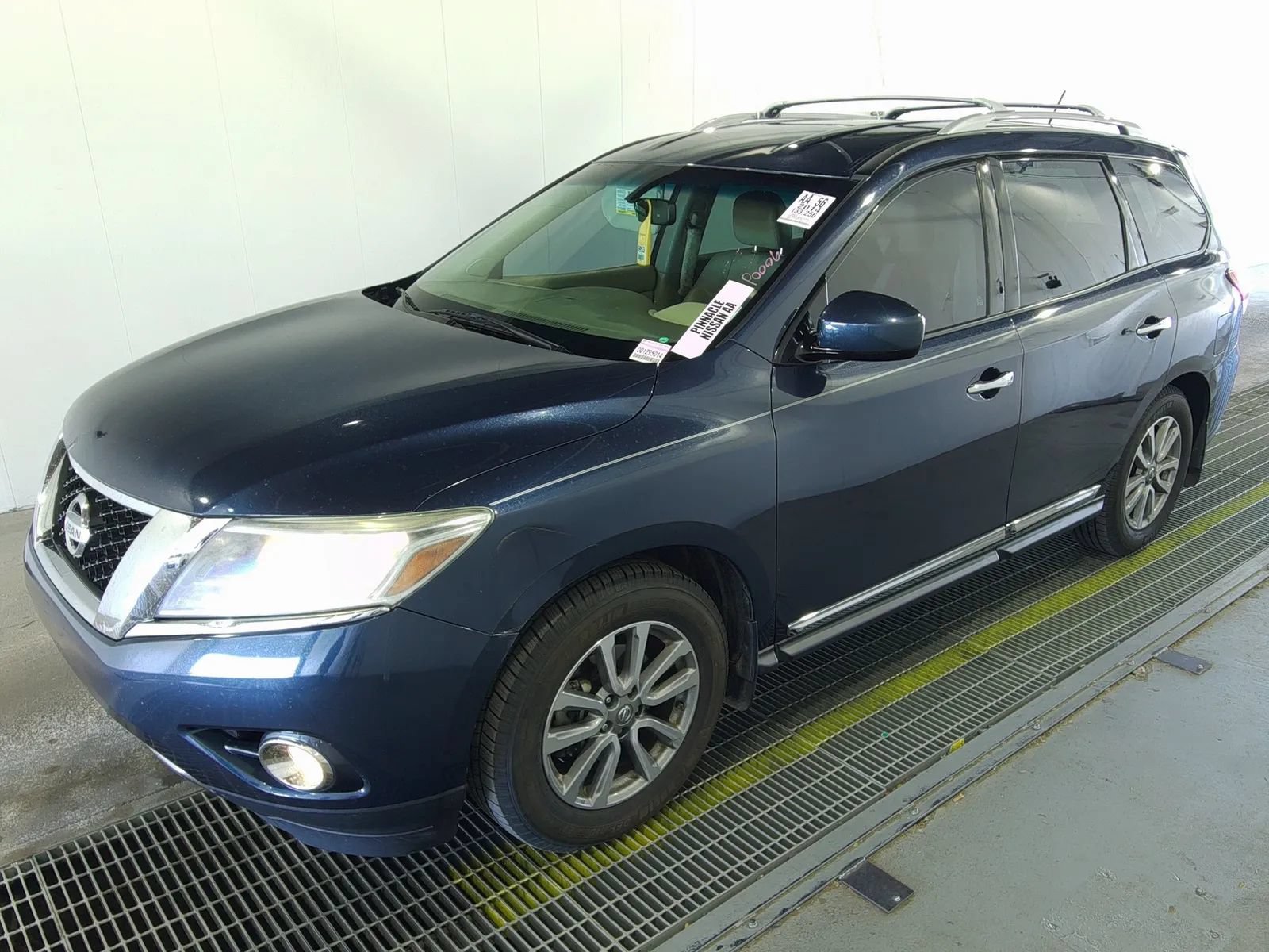 Used 2014 Nissan Pathfinder SL w/ SL Tech Package