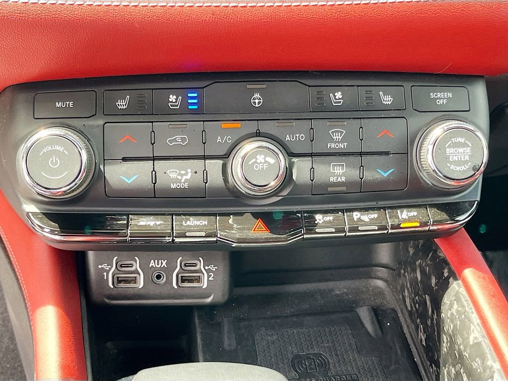 Used 2024 Dodge Durango SRT image 16