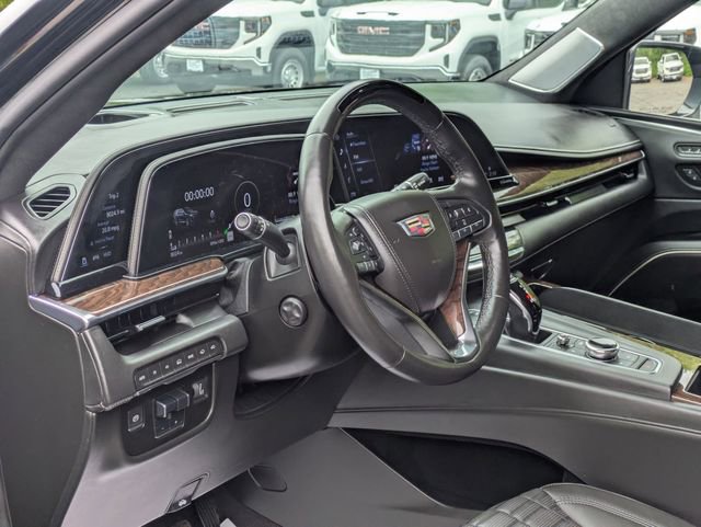 Used 2022 Cadillac Escalade ESV Premium Luxury Platinum AWD/4WD image 14