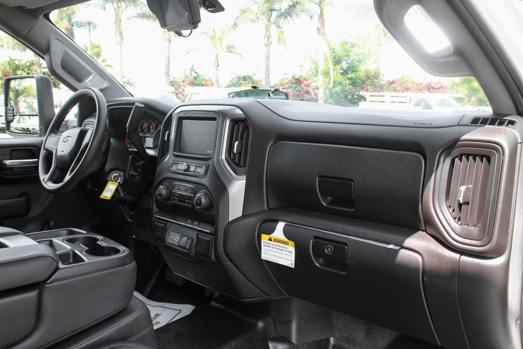Used 2022 Chevrolet Silverado 3500 W/T image 32