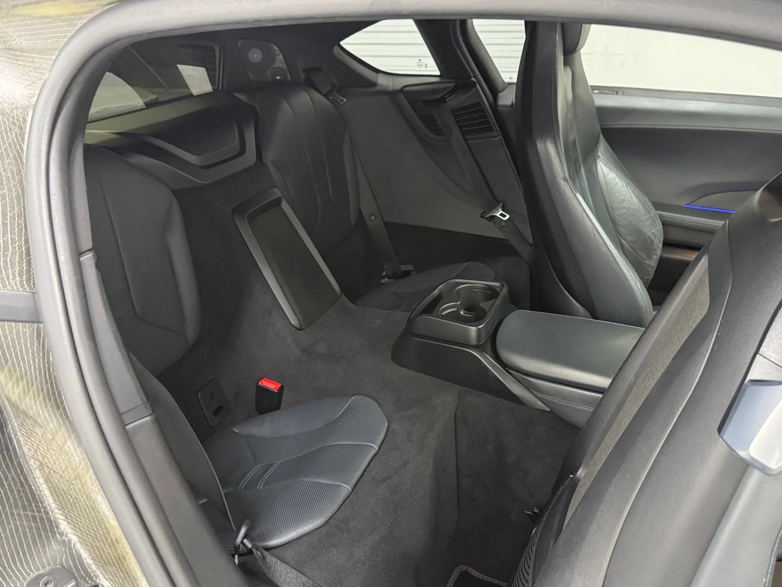 Used 2016 BMW i8 AWD/4WD image 13