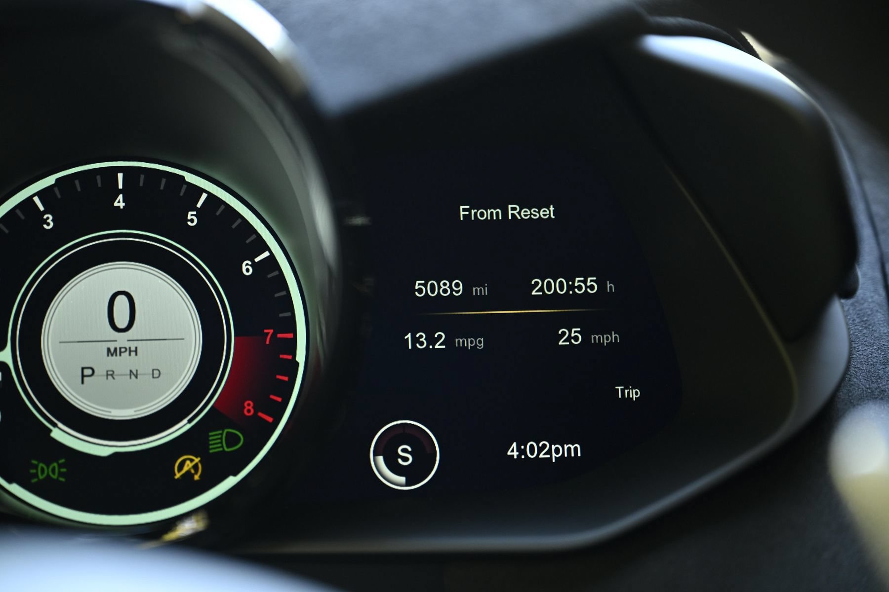 Used 2020 Aston Martin V8 Vantage Coupe RWD image 30